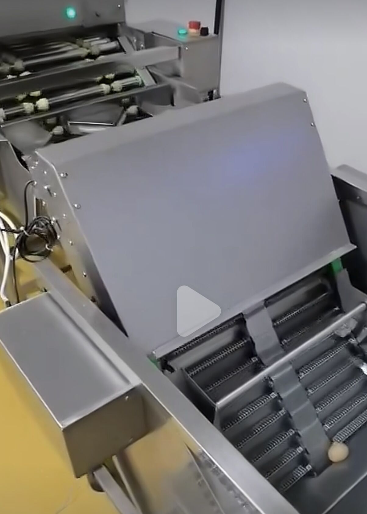 07-水中上蛋-洗蛋-敲蛋組合生產(chǎn)線設備