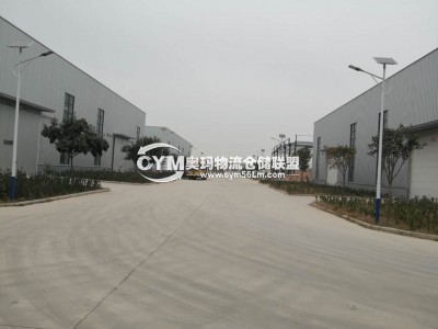 空曠場地，車輛可以自由進出