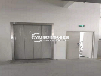 貨梯